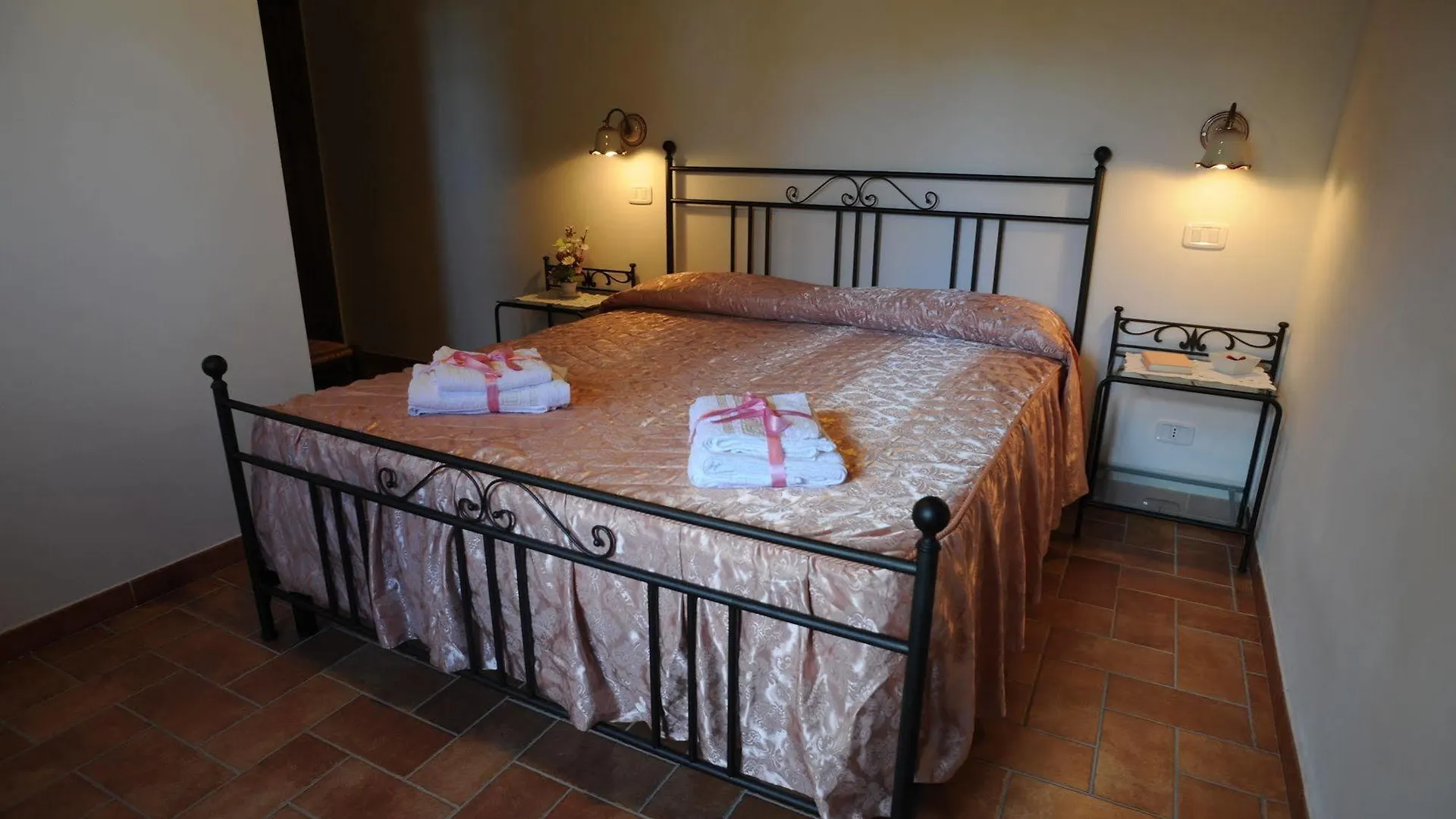 Agriturismo Le Gore Affittacamere Sorano Italia